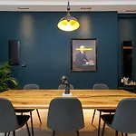 Апартаменти Mimosa Urban Habitation
