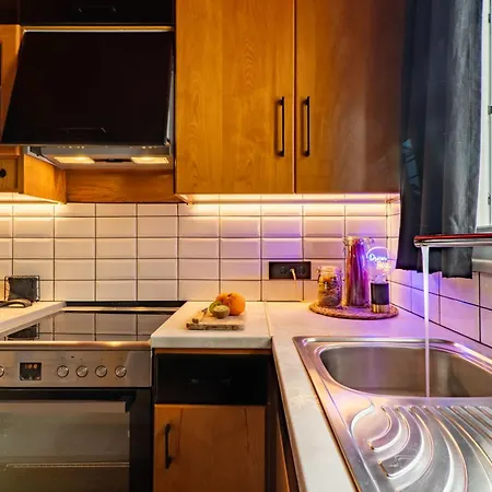 Mimosa Urban Habitation Apartment